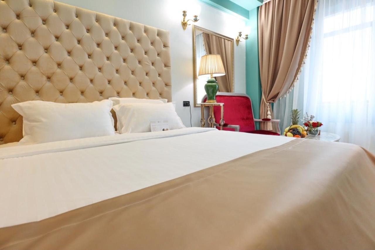 Hotel Phoenicia Grand 4*
